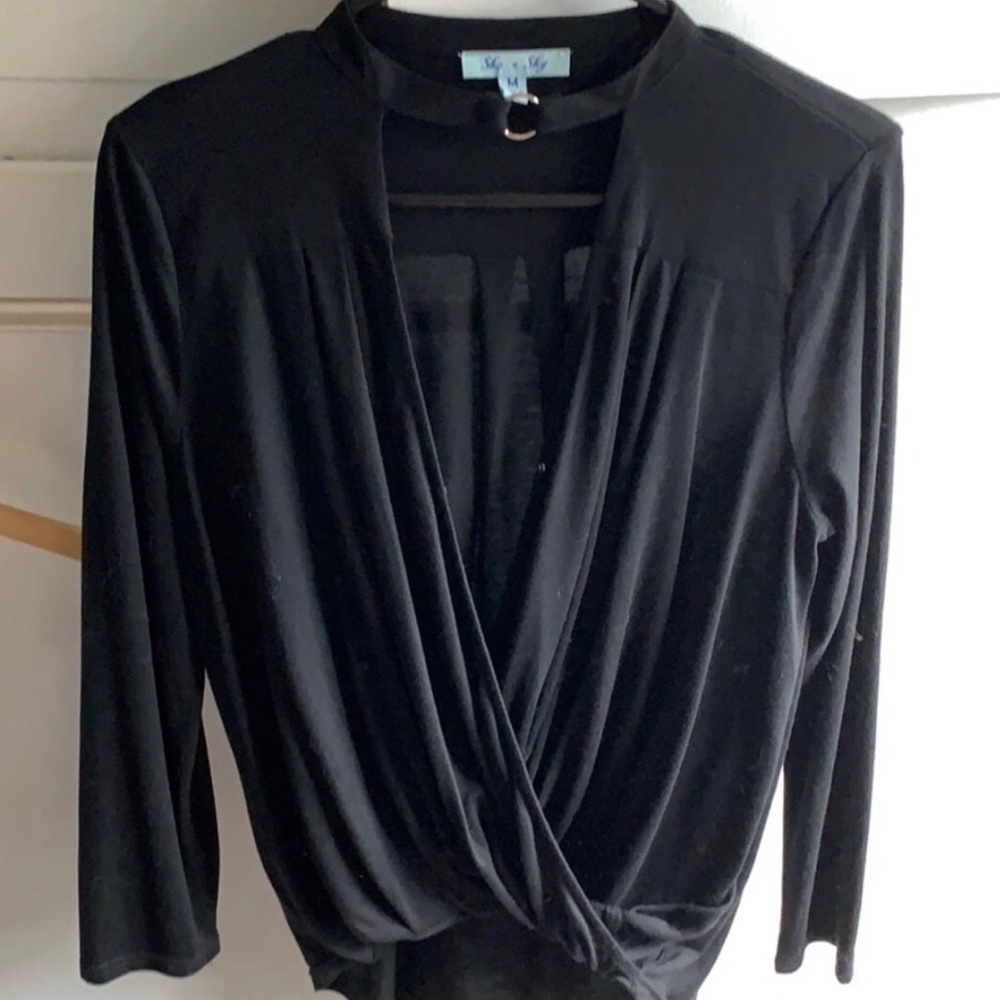 She n Sky black top